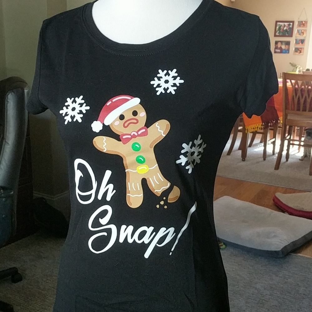 Christmas tees!! So cute😍